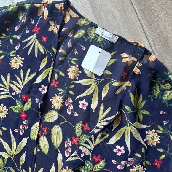 Les Amis Floral Flowy Cardigan/Cover-Up – Women’s Size L (NWT) - Picture 2 of 4